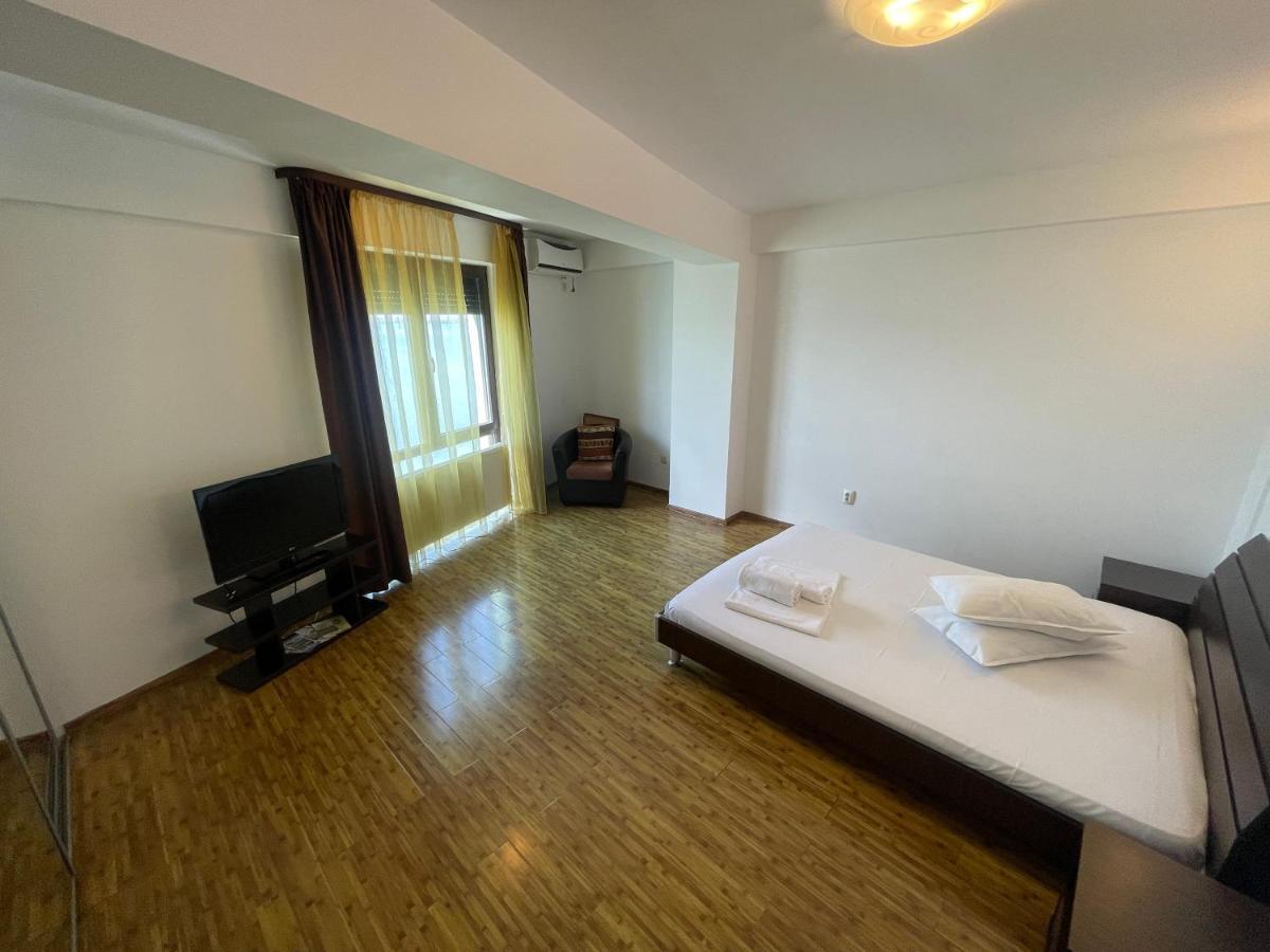 Apartament Tania Mamaia